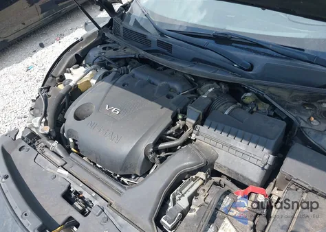 2016 Nissan Maxima 3.5 Platinum z USA, uszkodzony, nr VIN 1N4AA6AP2GC414900